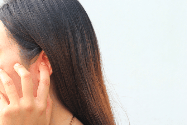 hearing ear tinnitus