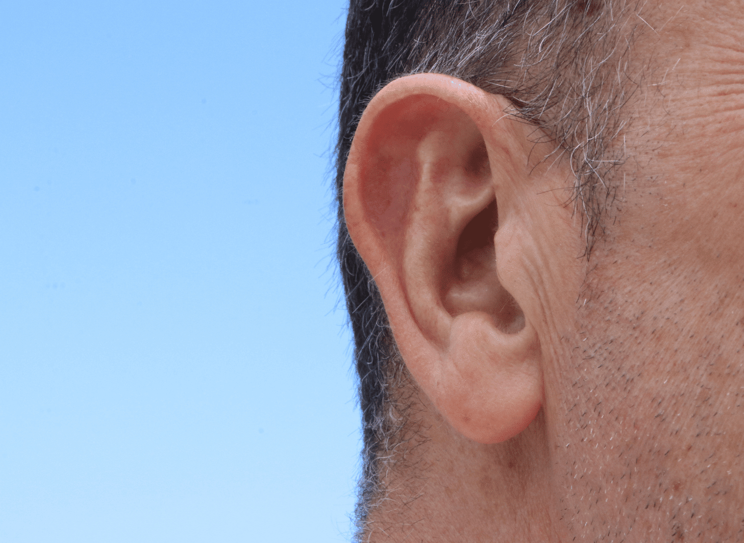 Ear with invisible hearing aid